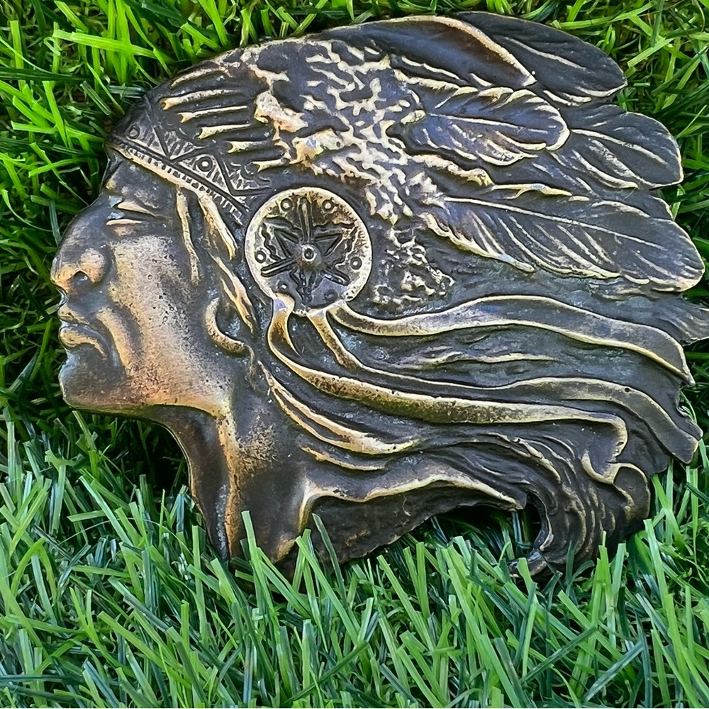 Vintage Native American Cherokee Indian Chief Metal GUC! Belt Buckle